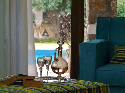 Villa Kalithea - Elegant Secluded Villa