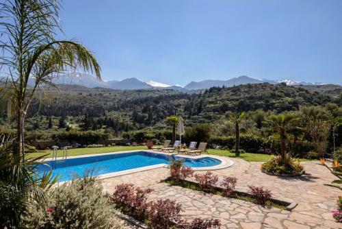 Villa Kalithea - Elegant Secluded Villa