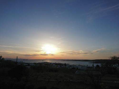 Seaview Maisonette With 3 Bedrooms In Paros