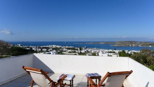 Seaview Maisonette With 3 Bedrooms In Paros