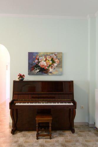 Seaview Maisonette With 3 Bedrooms In Paros