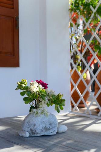 Seaview Maisonette With 3 Bedrooms In Paros