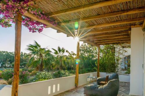 Calmea: Seafront Escape - Private Beach