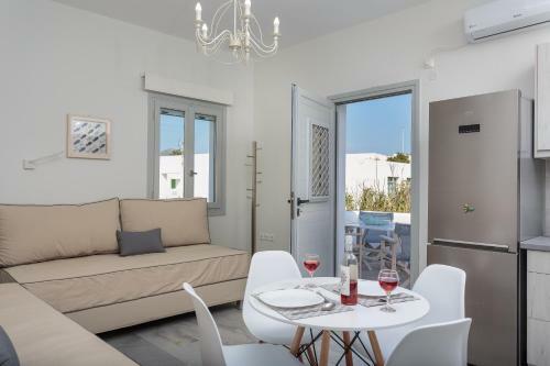 Heart Of Paros Apartments