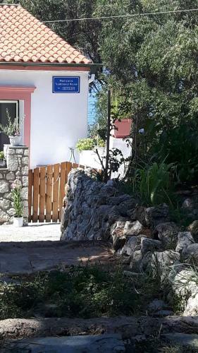 Mantzaros Country House
