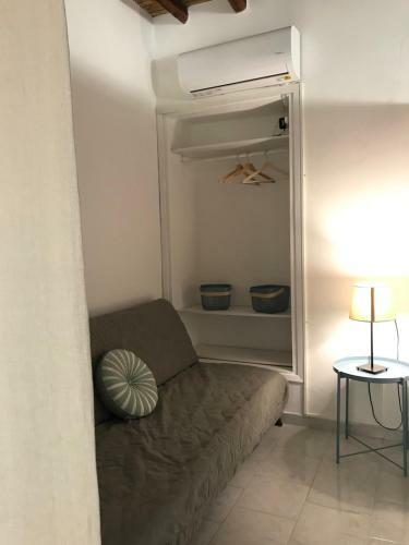 Spacious Paros, Lefkes House With Awesome View