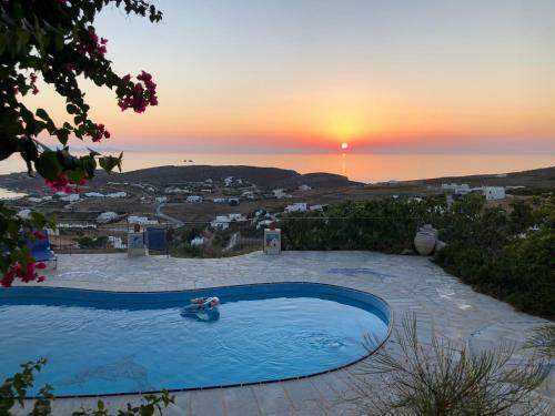 The Dolphin Sunset Villa With Private Pool