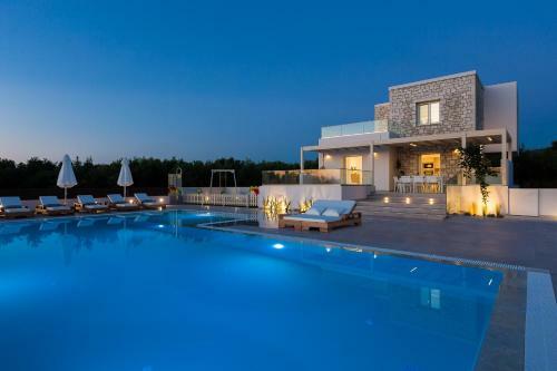Rosmerta Villa, Chic & Prestigious!