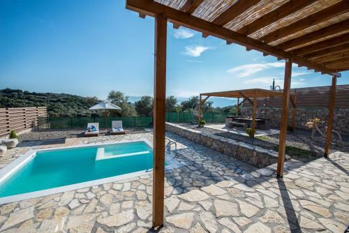 Roggaki Ionian Villas