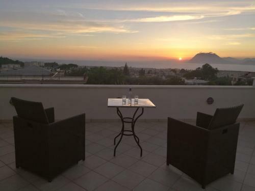Apartamento V For The View