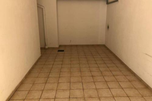Elina's Spacious Apartment In Patras