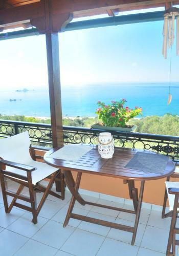 Studio Apartment Papadatos - Pelekas Beach, Corfu