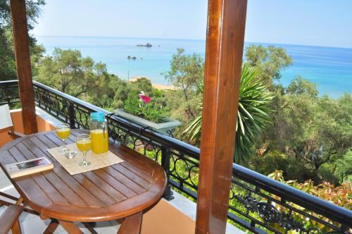 Apartments Papadatos - Pelekas Beach, Corfu