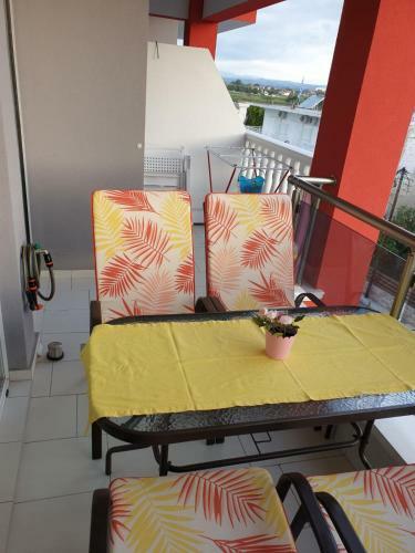 Apartamento M & M White Luxury
