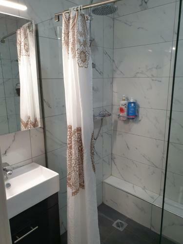 Apartamento M & M White Luxury