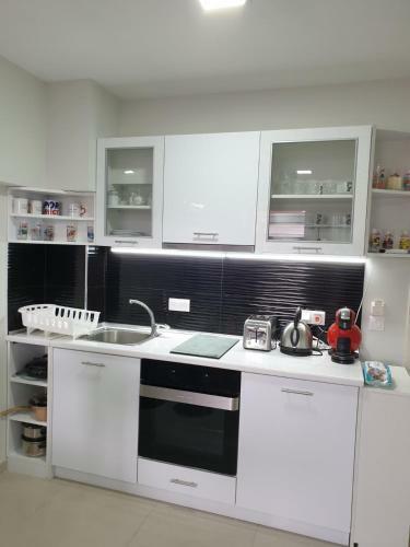 Apartamento M & M White Luxury