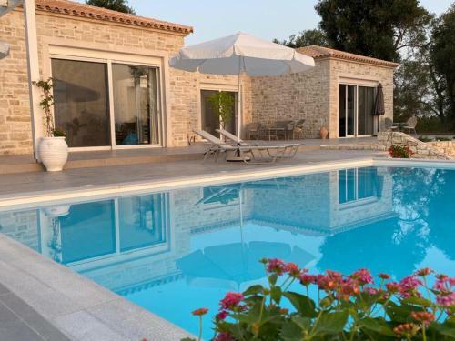 Stunning 3 Bed Sea View Villa - Paxos - Greece