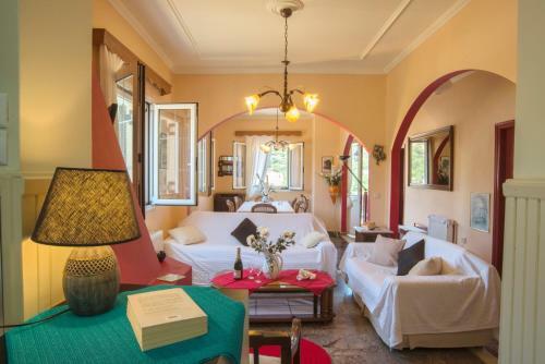 Alexandra Apartment