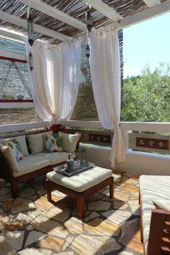 Hostal Opera House Paxos