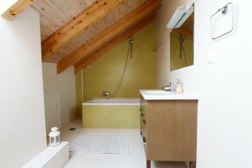 Anelina Paxos Residences (anezina?s Apartment)