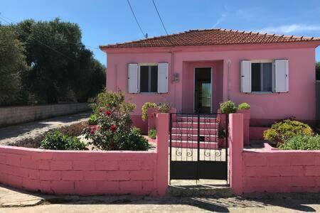 Sofis House( Pink House)