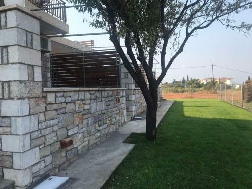 Nereids Apartments-pronoe