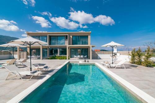 Chrysothemis Villas