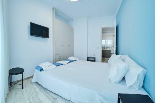 Panos Apartments