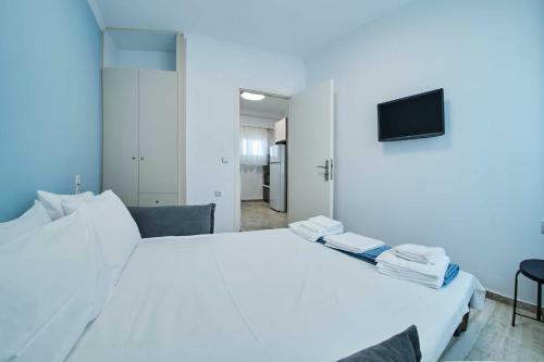 Panos Apartments
