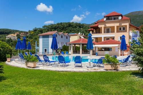 Tropical Apartments