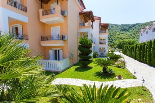 Tropical Apartments