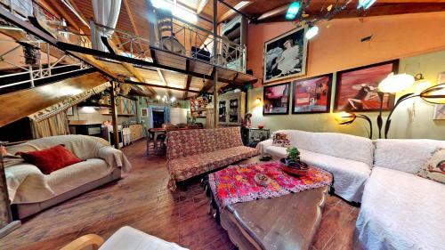 Art House