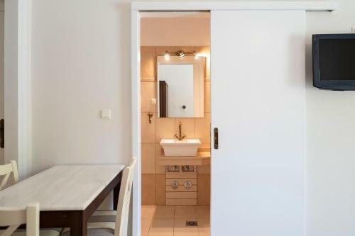 Villa Valtos Apartments