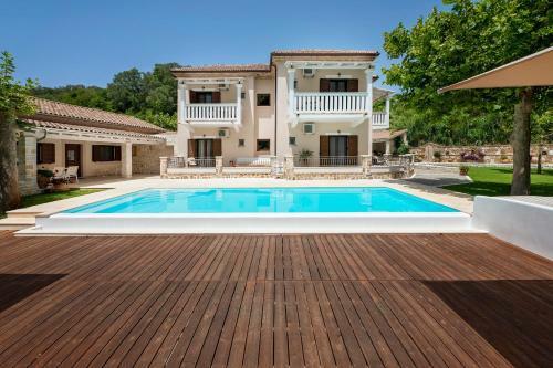 Villa Valtos Apartments