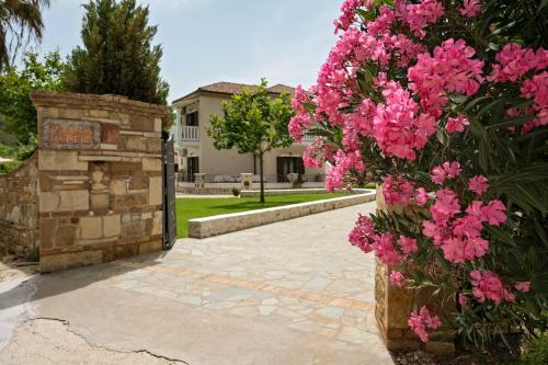 Villa Valtos Apartments