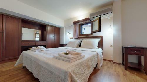 Zorbas Apartments