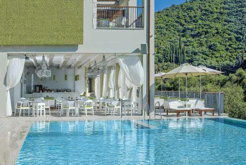Villa Iris