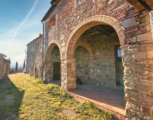 Pieve - Charming Medieval House With Pool & Park