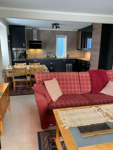 Apartment With Amazing View Close To Leknes.