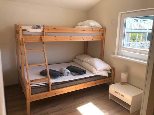 J�lster Holiday Home