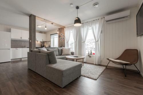 Sagi 4 Private Apartment