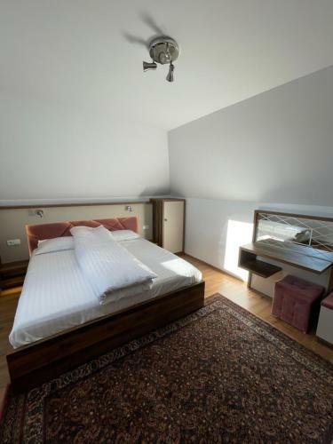 Hostal Pensiunea Moderna