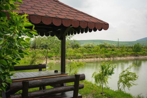 Agroturismo Pastravaria Ursu