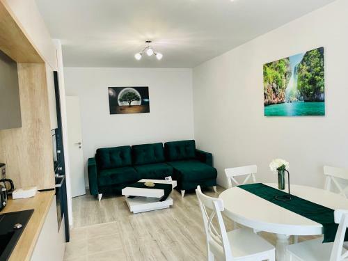 Smarald Apartment