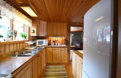 Cozy Cottage In Sunnemo