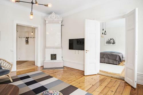 Elegant And Light 3 Room Apartment In Sofo 97sqm