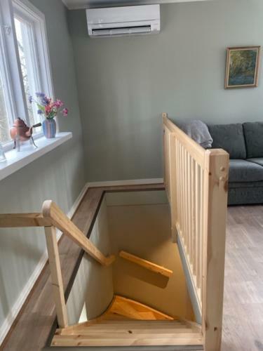 Totalrenoverad Liten Stuga