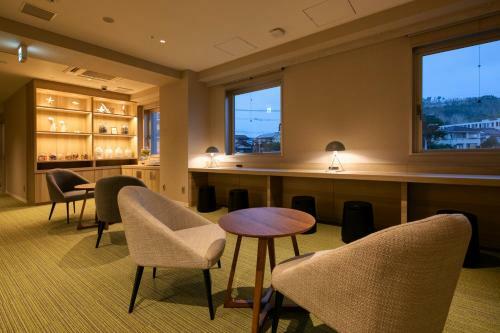 Hotel ??????????