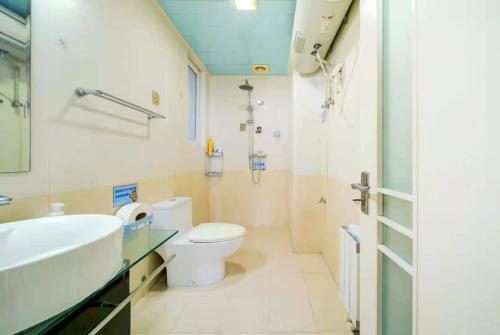 Enjoy Universal Apartment Hotel