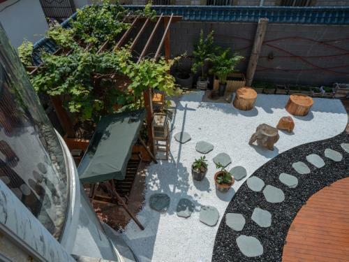 Tiezhu Party Holiday House
